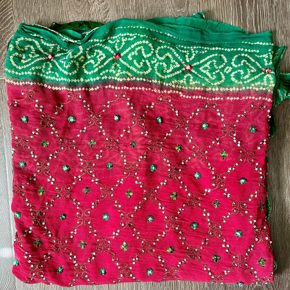 Red and green sari